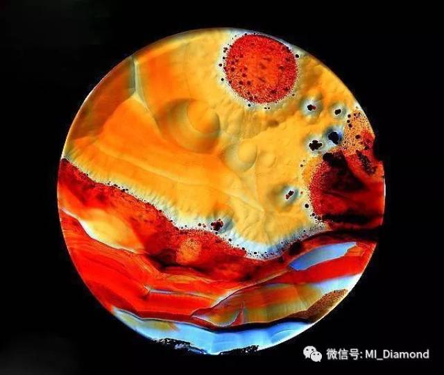 玛瑙：晶体还是非晶的秘密探索