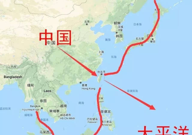 美国为我们编织了层层岛链,别看我们平时可以从巴士海峡,宫古海峡出去