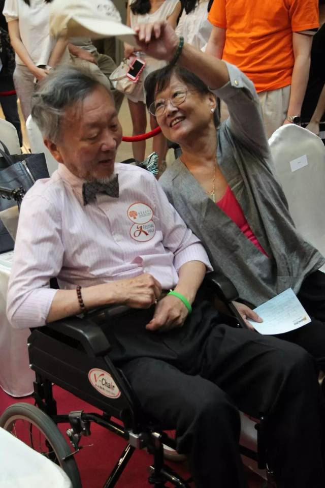 光纤之父、诺奖获得者高锟与世长辞…