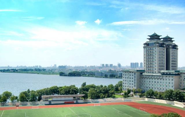 中南民族大学
