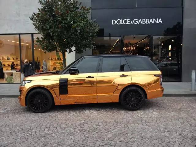 金色路虎hamann range rover mystère