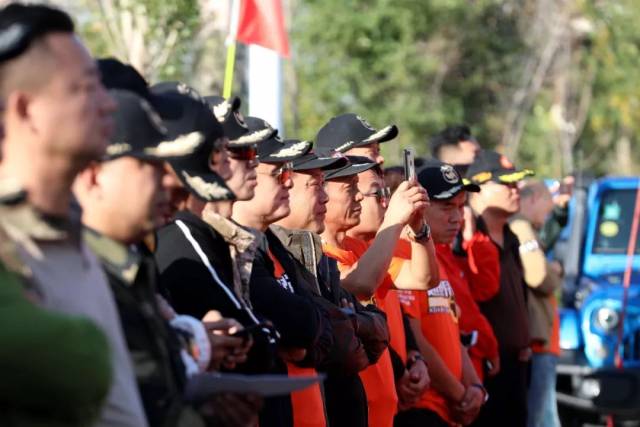 震撼！精河县举办首届木特塔尔沙漠文化旅游节