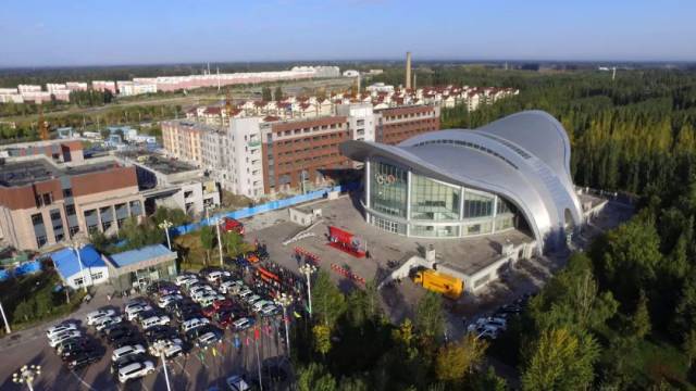 震撼！精河县举办首届木特塔尔沙漠文化旅游节