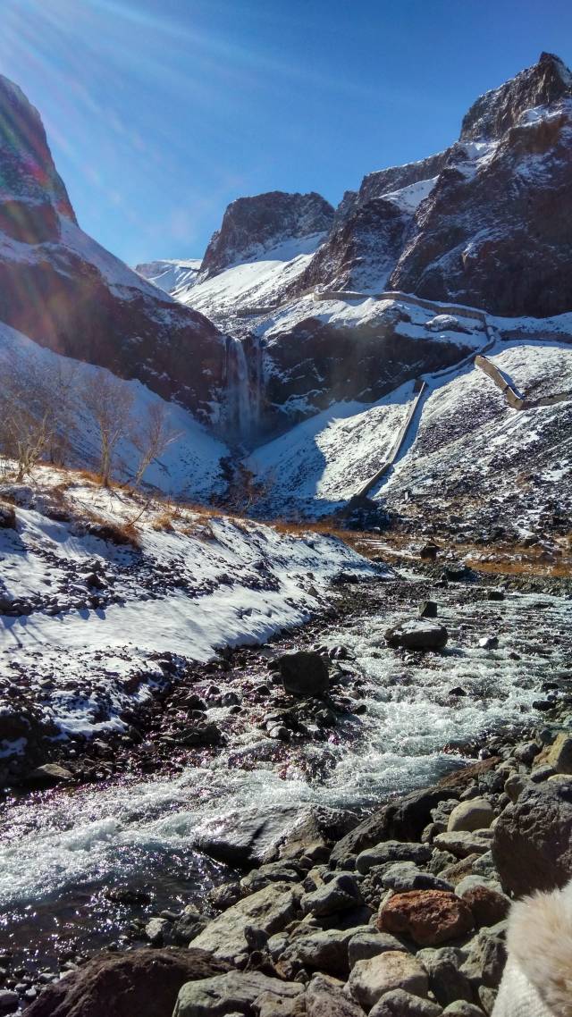 雪山关外 云雾之巅 三江之源 奇山峻岭 拥抱美丽的长白山