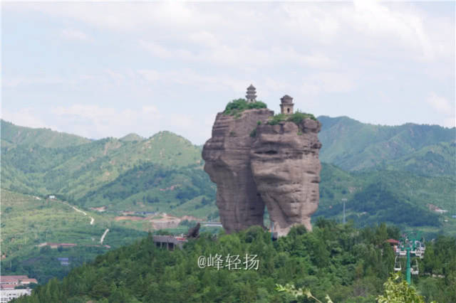 同为承德十大名山,为何双塔山的名气不如棒槌山