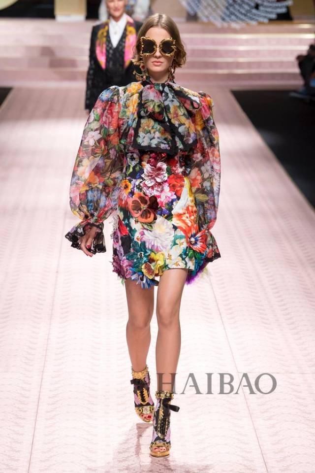 杜嘉班纳 (dolce&gabbana) 2019春夏时装秀,海报带你亲临2019春夏米兰