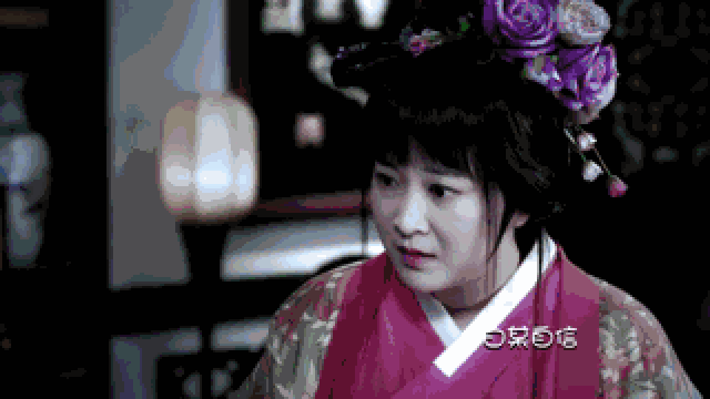 贾玲包揽了易烊千玺,李易峰,侯明昊,吴磊,陈晓,朱一龙等众多小鲜肉.