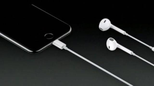 重庆苹果维修中心--苹果手机扬声器进水处理