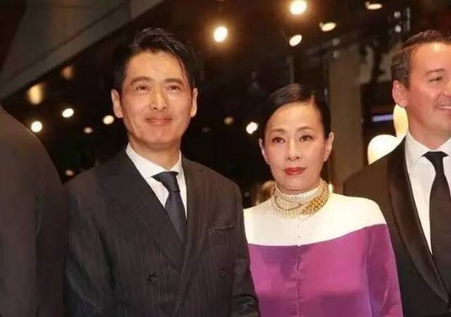 只有清澈的人活在今天 那么,发哥一定 发哥的人生,活得清澈 也活出了