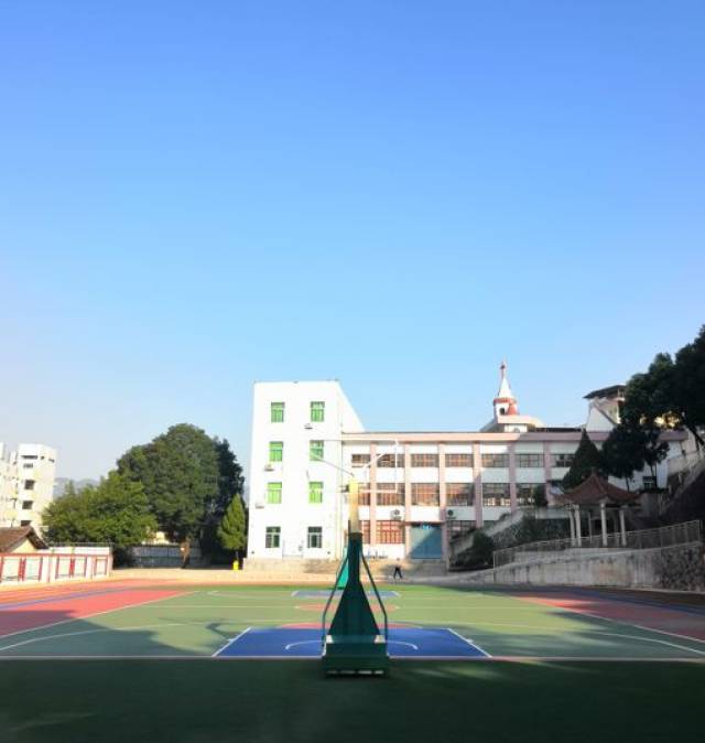 永春崇贤中学举行建校120周年庆典,跟着小编去看看