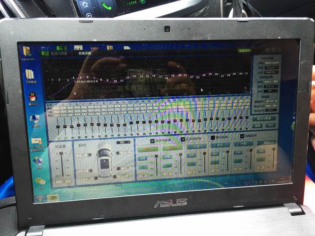 改装三步曲第三步第三步:31段eq电脑调音,调音师傅很专业