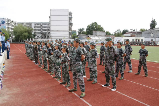 士官学校|军训速写,当青春梦遇见天空蓝