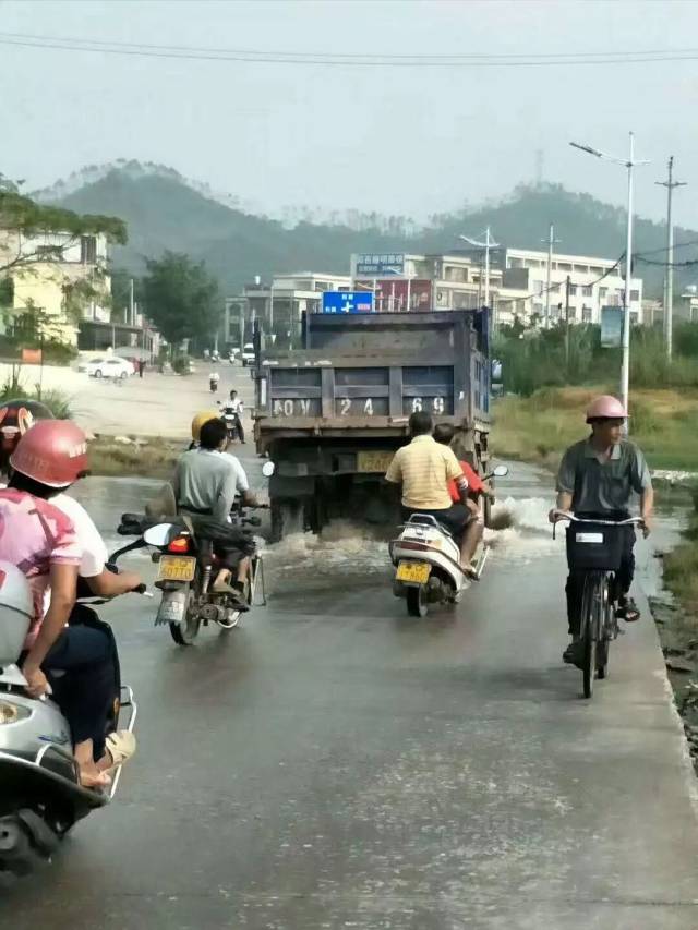 程村臭水浸大路,阳西县交通局地道站给出改造时间表