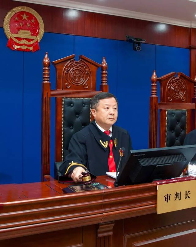 院检察长姜正权出庭支持公诉 庭审由六盘水市中级人民法院党组书记
