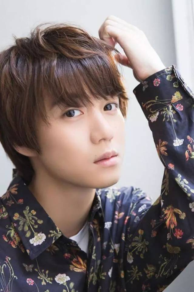 与漫改很有缘的可爱系男子小越勇辉