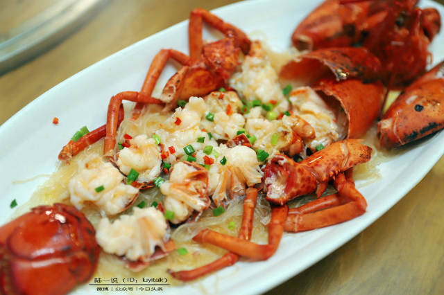 国庆去哪儿吃?大排档也走文艺清新范儿，据说这家中山路的老店已经开了66年