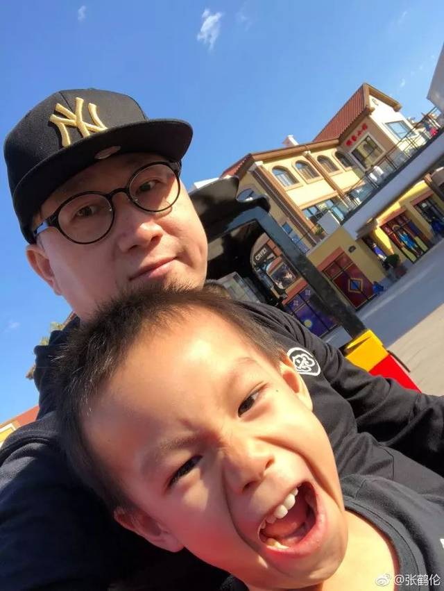 ▼ 迎着清晨的第一缕阳光出门的饼 在国庆当天起床都特别的早了一些