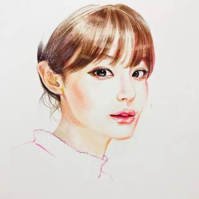 一大波小清新的彩铅画头像在这等你来领取