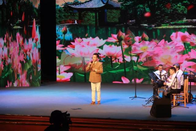 [传统文化]庆国庆,中国京剧名家演唱会在高密大