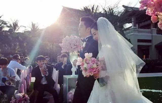 大S、杨子姗.深扒在三亚举办的明星酒店婚礼