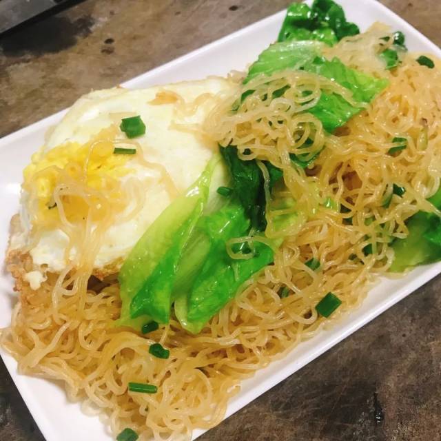 鸡蛋炒米粉