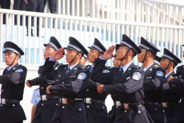 这就是"浙警造"—青春,是藏蓝的颜色!