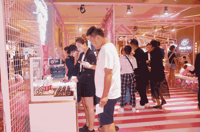 皮皮皮····皮卡丘!国庆萌物来袭,接受