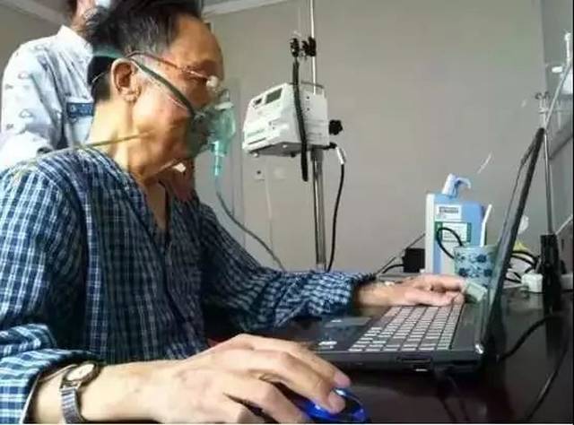 今天中國的頭條，屬
豪華辦公家具于這群“沒名氣”的人