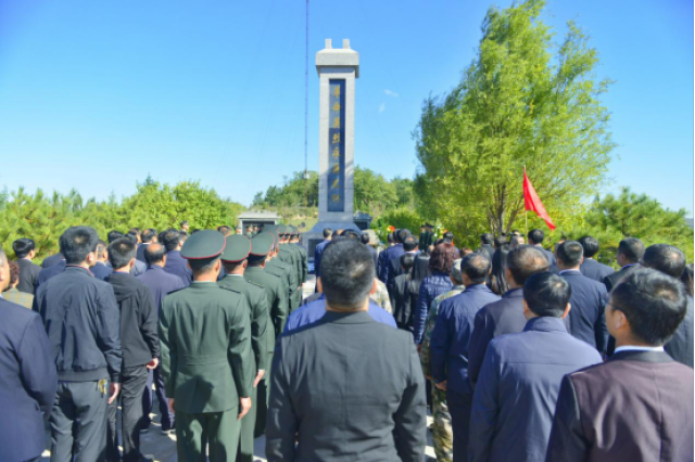 吕梁:交口县举行革命烈士公祭活动(图)