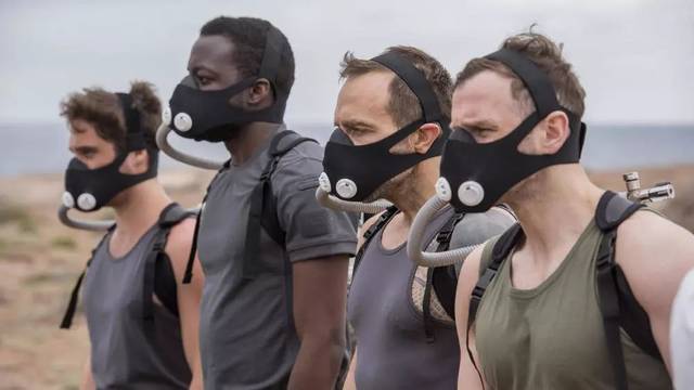 【喜都预售】10月12日《网页SF传奇超能泰坦》大胆创造脑洞科幻新影史 地表