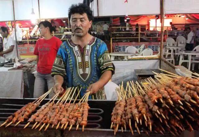 都说羊肉串是从新疆传出来的,新疆人不干了:新疆不吃羊肉串