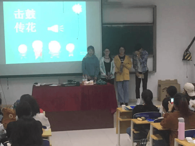 2020考研人与国同庆 追梦从文都体验营开始