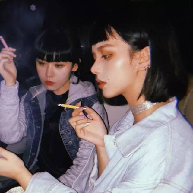 2018最流行的女生头像霸气社会 凡是伟大的人都不太爱