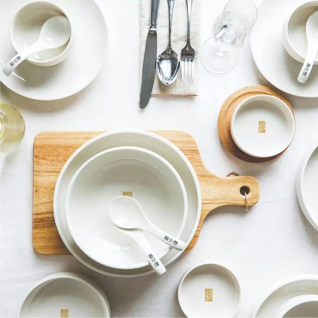 有犟脾气的人爱吃粉?这家米粉店的设计亮了!