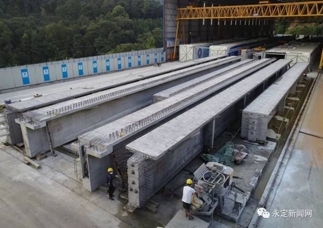 项目建设 | 永杭高速公路 a1 合同段首创工厂化流水线