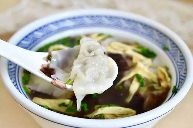 可以用什么做抄手馅 0462556f69724bb58dcfdb8676989056.jpeg