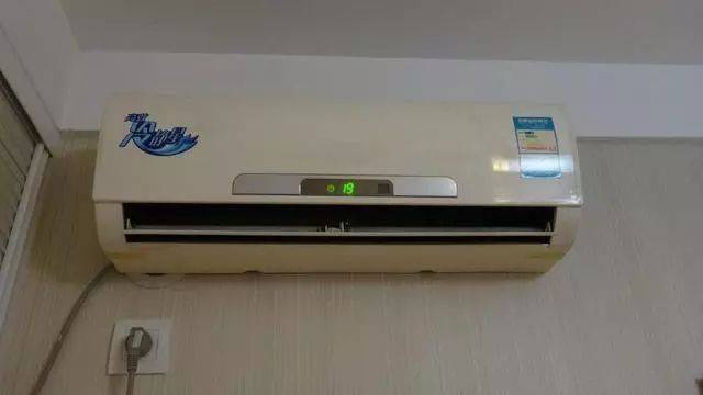 4f45008e9d1f4e66b5990545843e7c96.jpeg