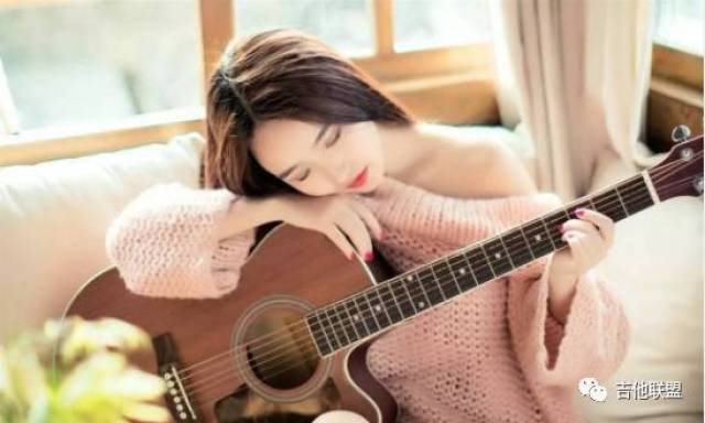 吉他怎样扫弦才好听