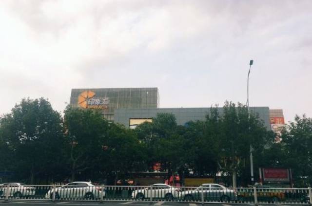其实早在潍坊凯德广场改名之前淄博凯德广场已经更名,也是印象汇