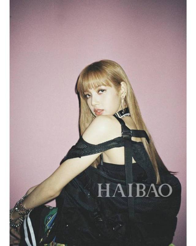 blackpink组合成员lisa