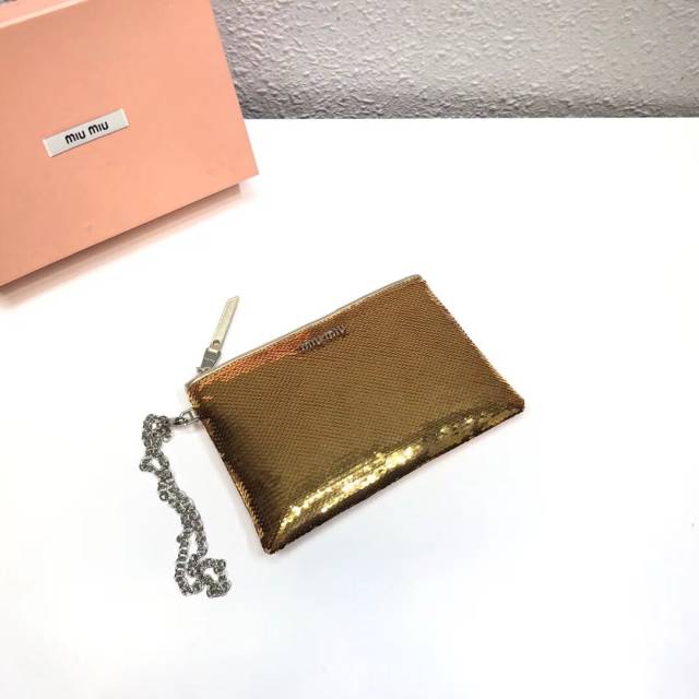 原单miumiu零钱包| 我敢打包票 你一定没见过如此让人