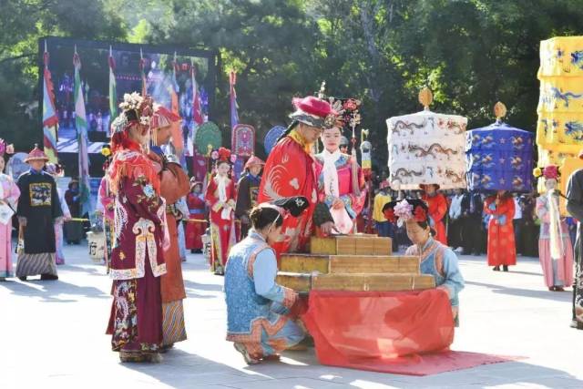 【重阳节】皇城相府送手机,吃长寿面,观民俗表演……惊喜不断!