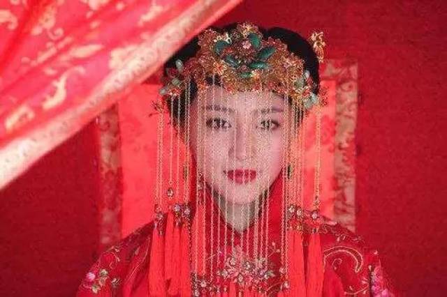 万历三十七年,寿宁公主下嫁安徽籍小伙子冉兴让.