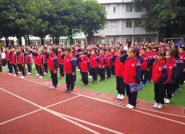龙津小学