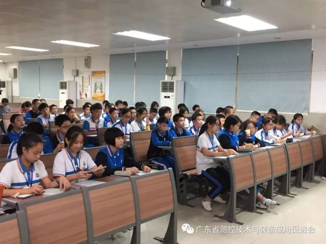 我会专家赴番禺区市桥东风中学开展广州"院士专家校园