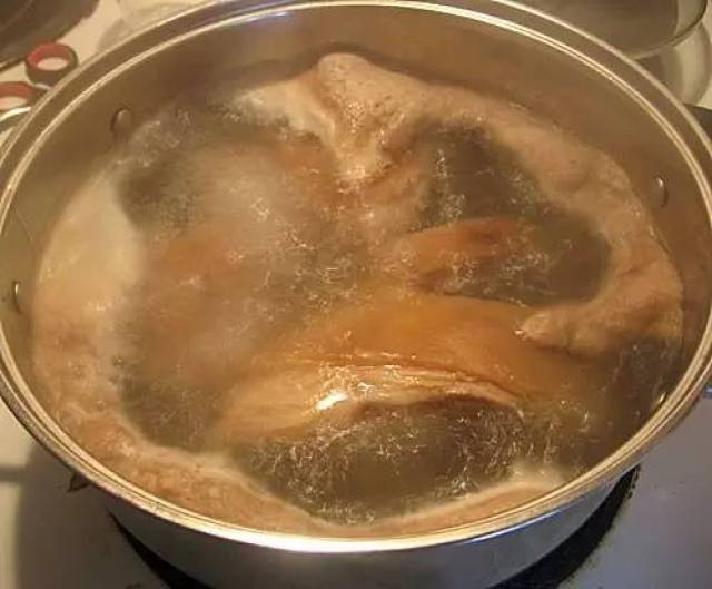 炖关键时用上这一招,几分钟就迅速软烂,猪蹄还入味!计算机网络视频教程下载图片
