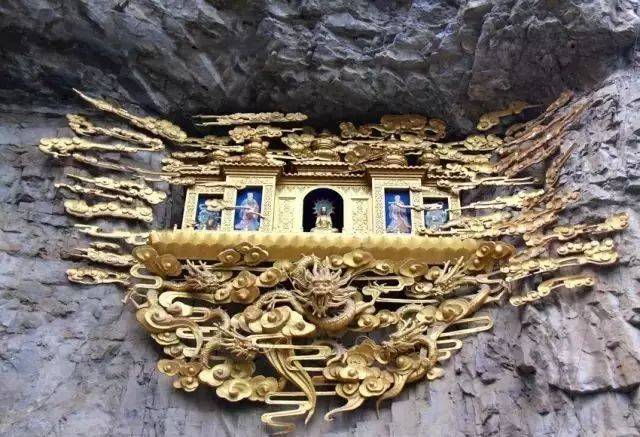 山西一小寺庙里竟有至少15座"肉身佛!