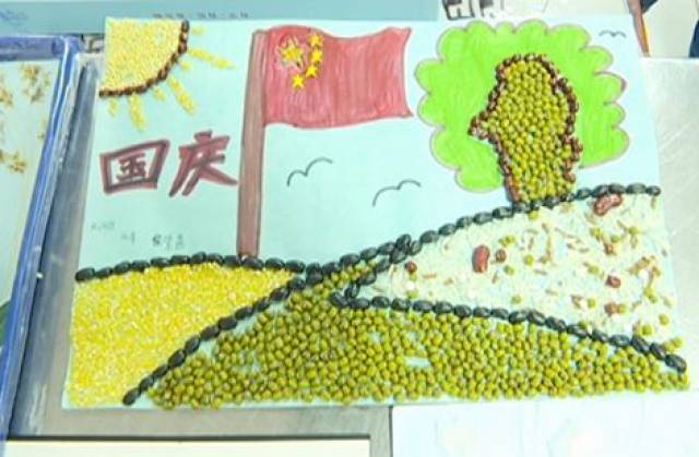 创意| 红钢城小学学生用植物创作国旗