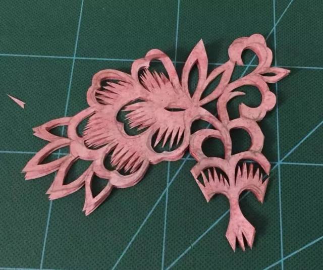 【第90期】一顺百顺(顺行团花剪纸)——天天学剪纸图文教程