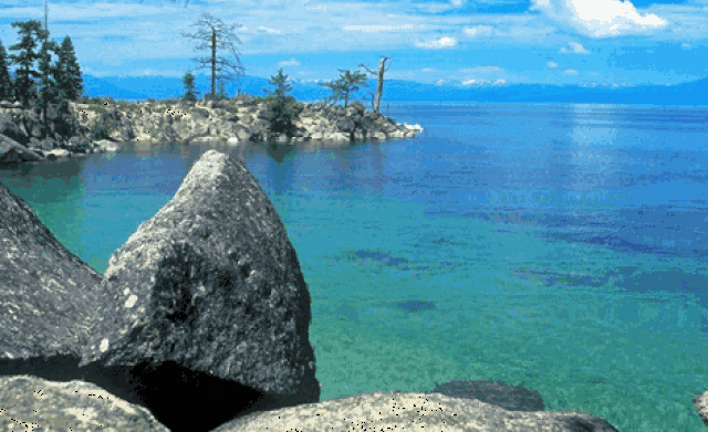 烦恼的时候去看海